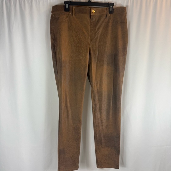 Chicos Sz 2 Regular ( US 12) Medium Md Brown
Vegan Faux Suede Stretchy Slim Leg - Picture 3 of 14